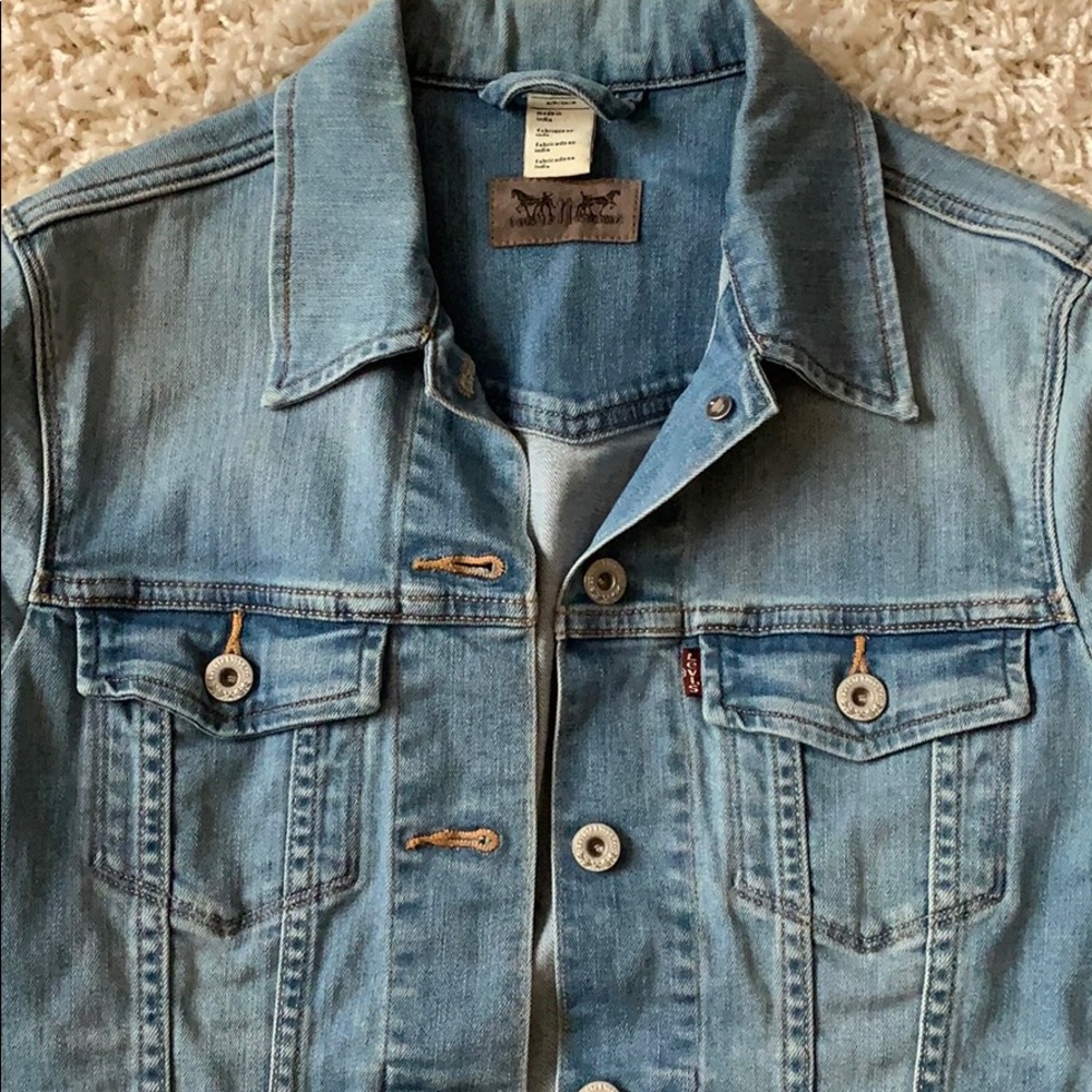 Denim jacket - Picture 3 of 3